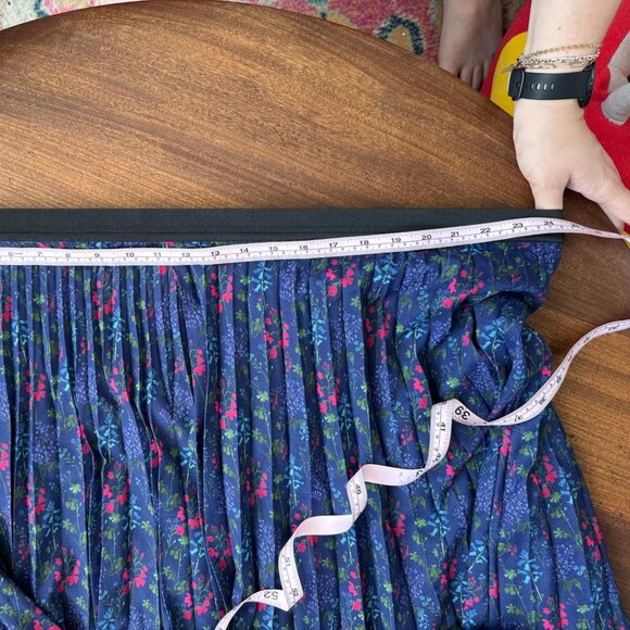 ✨ Super Hakka | Japanese Pleated Navy Floral Midi Skirt | Size XXL  ✨ - Picture 7 of 9